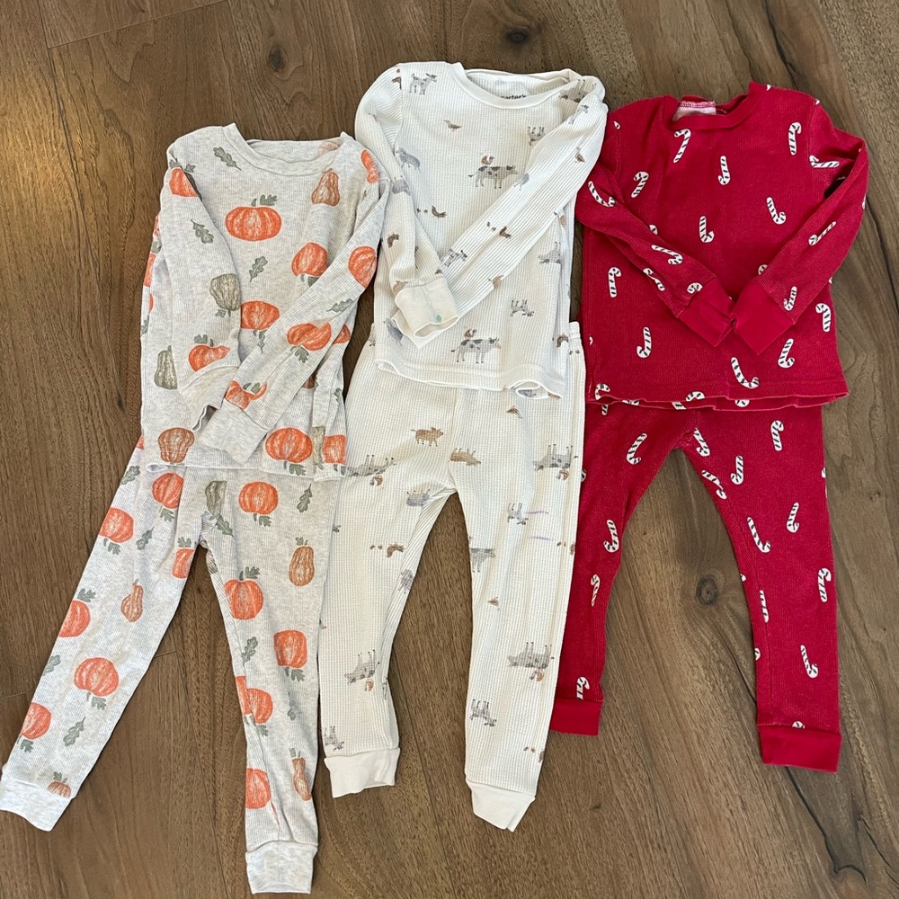 Carter's Kids Pajamas Set - Gray, Cream, Red